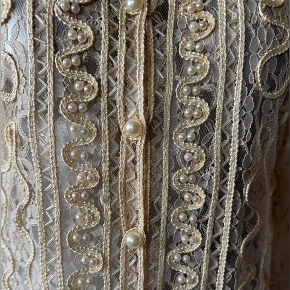 ✅Ivory Embellished Lace Cardigan with Pearl Details - Picture 5 of 13